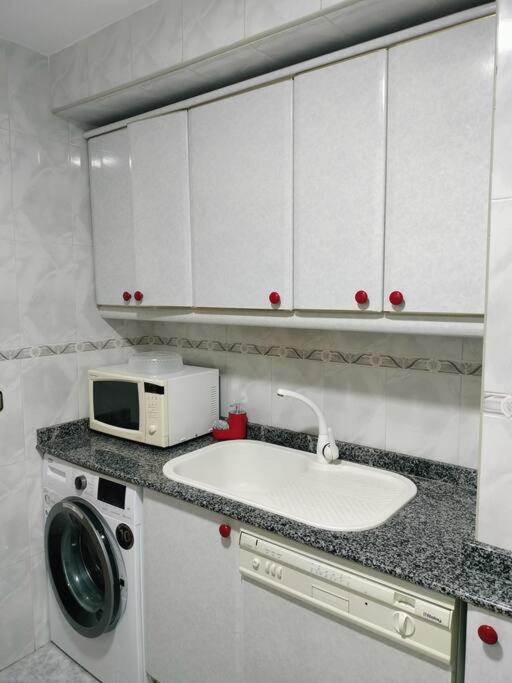 Apartamento Deluxe El Camino Alcalá de Henares Eksteriør bilde